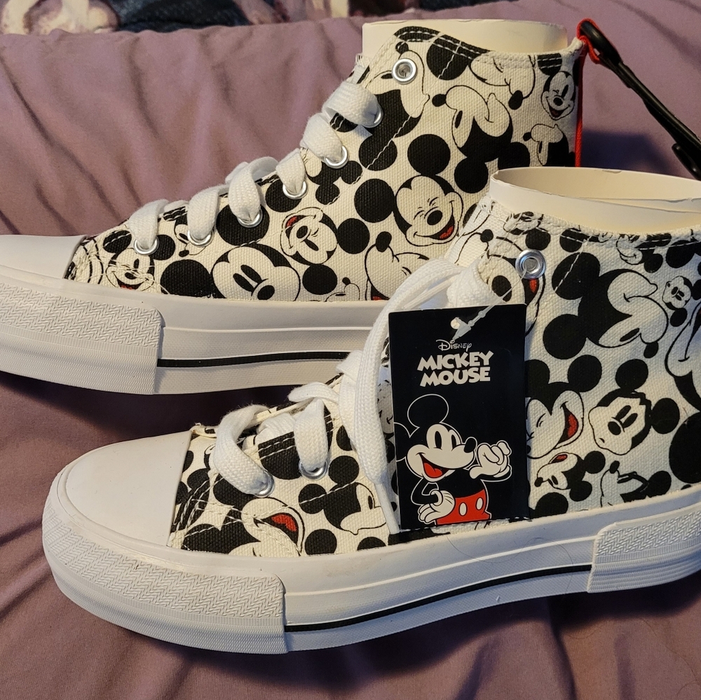 Disney Mickey Mouse High-Top Sneakers - Black and White
